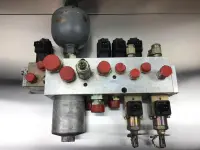 Liebherr Vorsteuereinheit