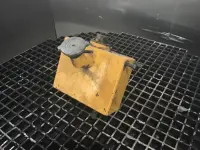 Liebherr Kühlwasserbehälter