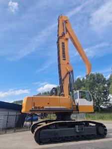 Liebherr R954C