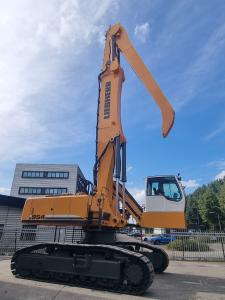 Liebherr R954C