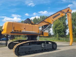 Liebherr R954C