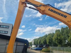 Liebherr R954C