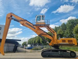 Liebherr R954C