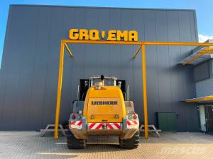 Liebherr L586