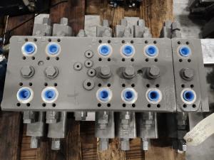 Liebherr Valveblock