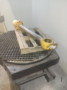 Liebherr Cilinder