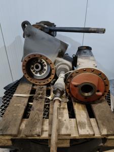 Liebherr Essieu avant