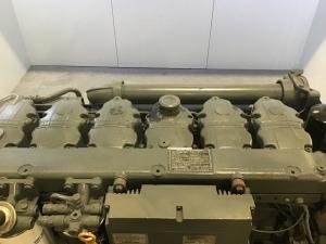 Liebherr D936L
