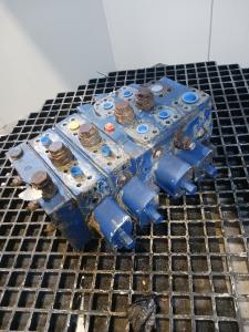 Liebherr Ventilblock