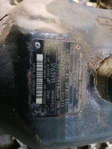 Liebherr Lüfterpumpe