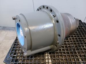 Liebherr  SAT325/254 swing gear