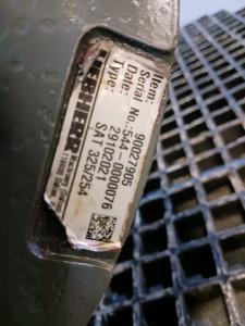 Liebherr  SAT325/254 swing gear