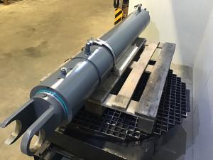 Liebherr GAS Cylinder