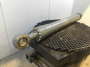 Cylinder