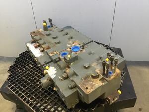 Liebherr Bloc de soupapes
