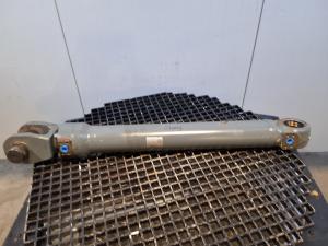Liebherr Cilinder
