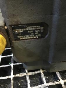 Liebherr HPV280
