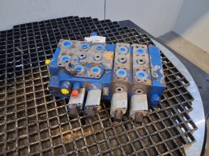 Liebherr Valveblock