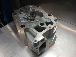 Liebherr Zylinderkopf