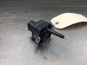 Sensor