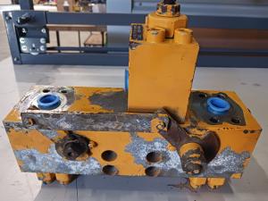 Distribution Block