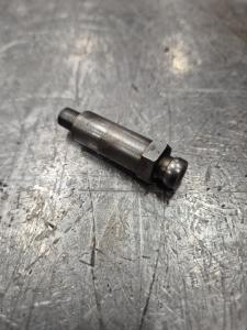 Liebherr "Pin" in Dutch is "Pin". The term is the same in both languages.