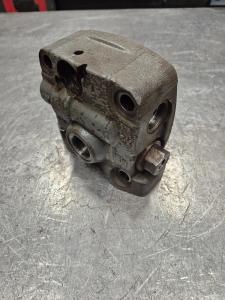 Liebherr Connecting plate