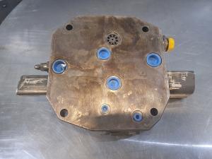Liebherr Shuttle Valve