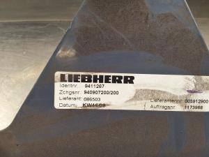 Liebherr bracket