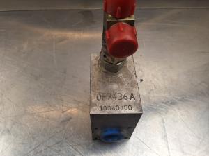 Liebherr Control Valve 